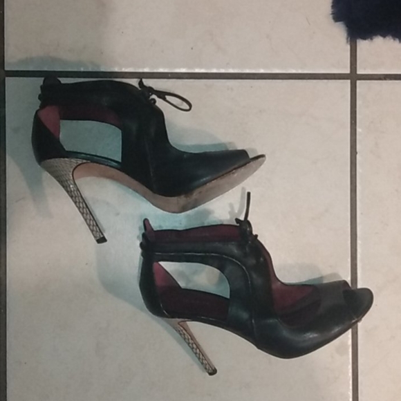 Coach Lace Up Adorable Heels Snakeskin heel - Picture 8 of 13